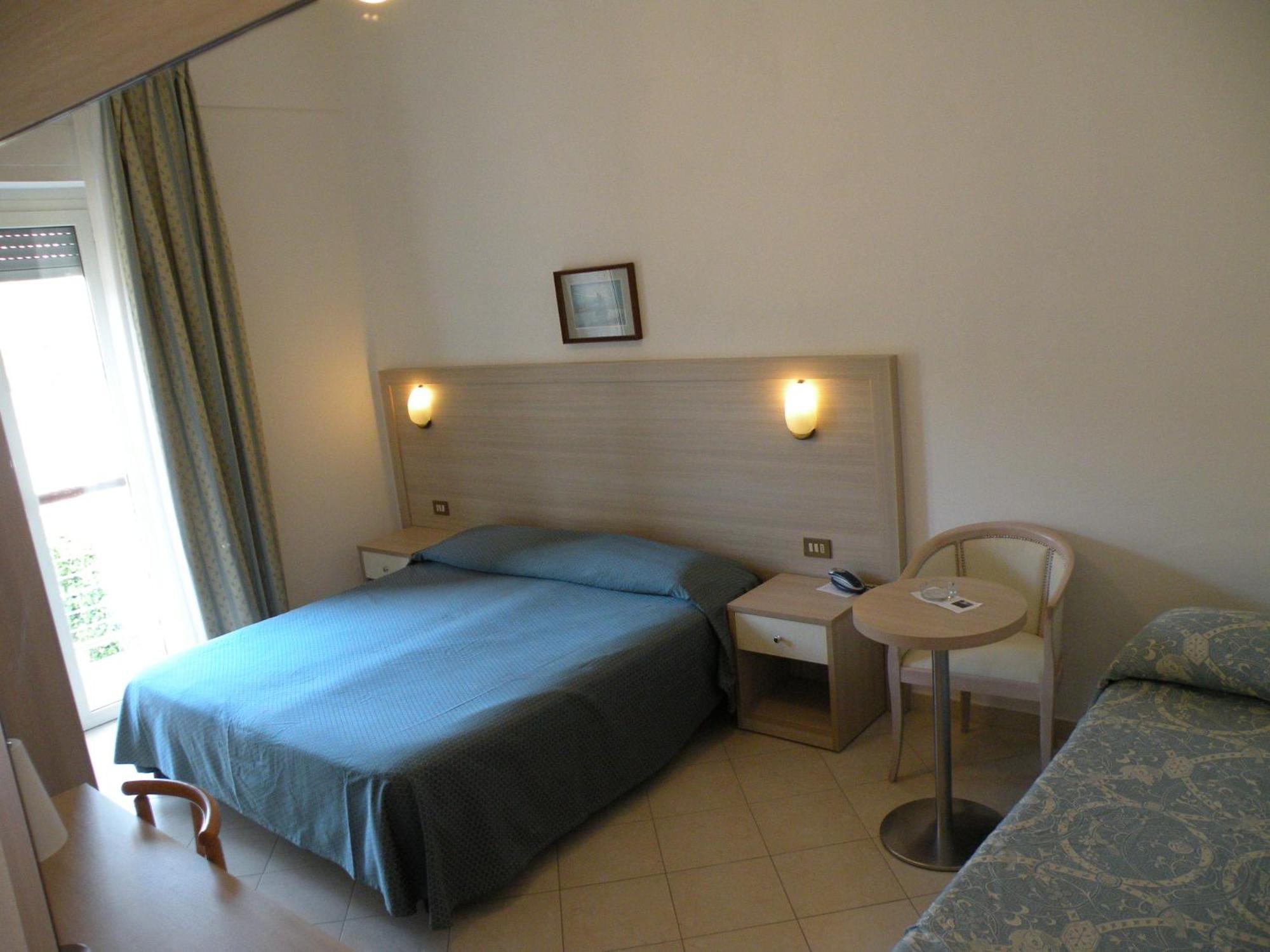 Hotel Parrini Follonica Room photo