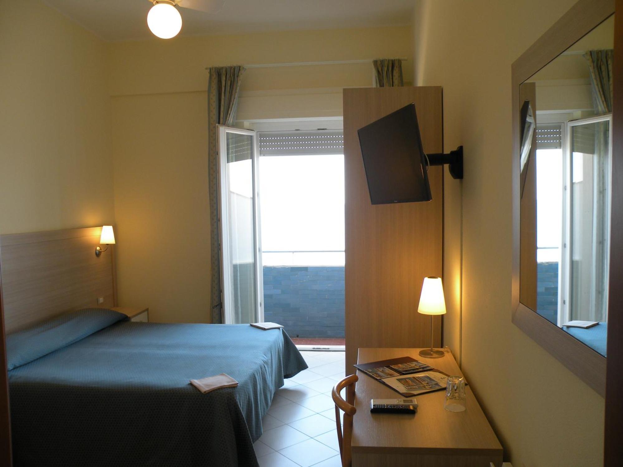 Hotel Parrini Follonica Room photo