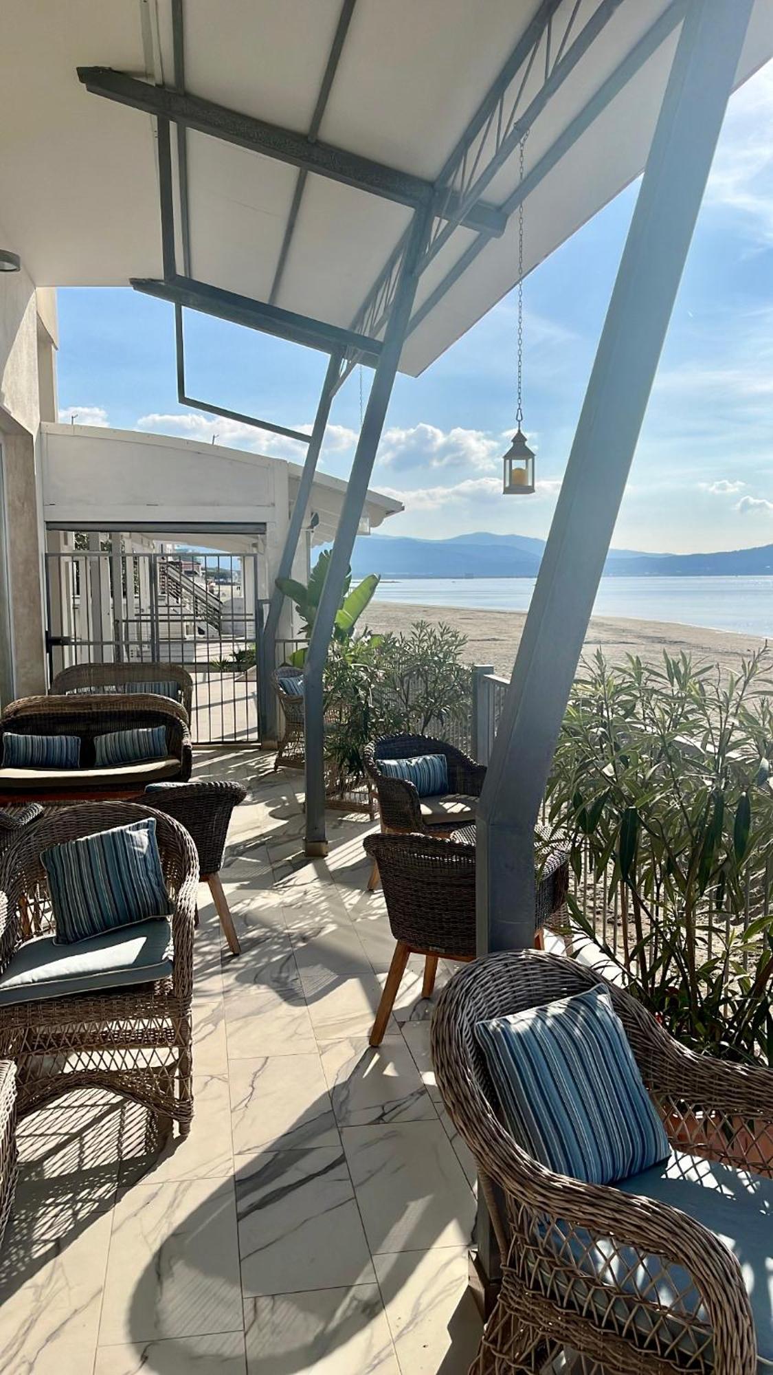 Hotel Parrini Follonica Exterior photo